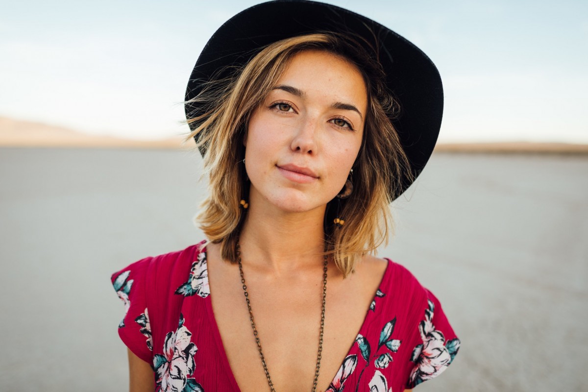 meet iva a content creator